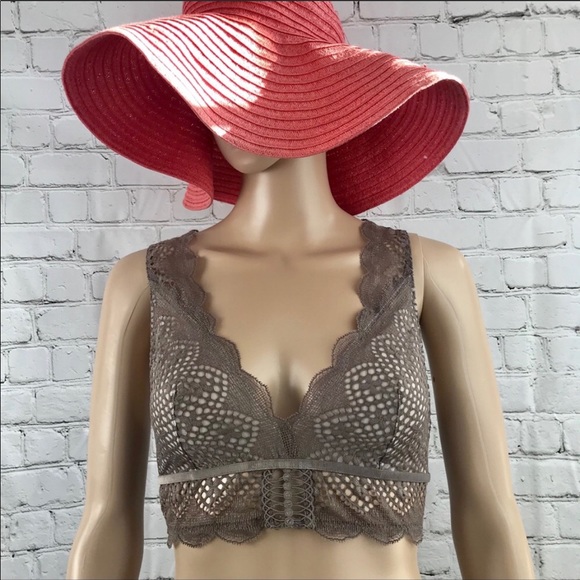 Victoria's Secret Other - Victoria's Secret Very Sexy Lace Bralette Top